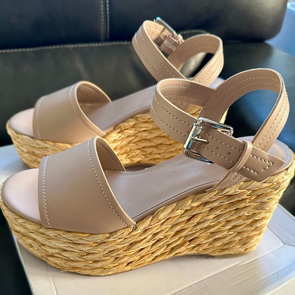 Marc Fisher Beige Wedge Sandals - Picture 3 of 6